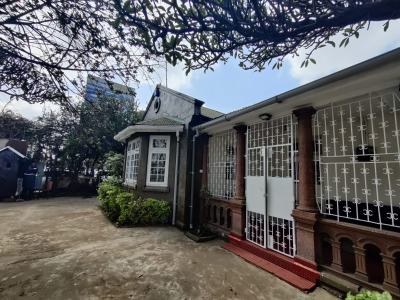 5 Bedroom Commercial Bungalow, Muranga Road, Ngara, Nairobi, Office Space for Rent