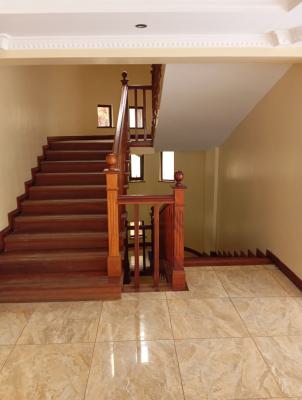 Ready to Move in., Off James Gichuru Road, Lavington, Nairobi, Townhouse for Rent