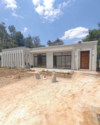 3 Bedroom House, Karen, Karen, Nairobi, Semi-detached Bungalow for Rent