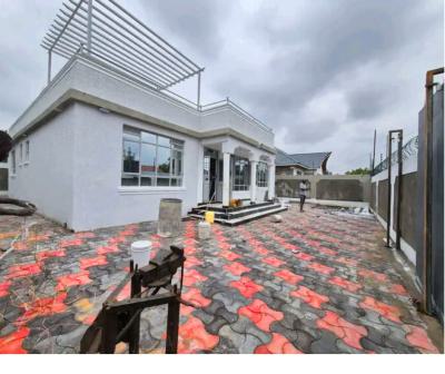 Modern 3 Bedroom Maisonettes with Dsq  in Mugutha, Ruiru, Mugutha, Ruiru, Kiambu, Townhouse for Sale