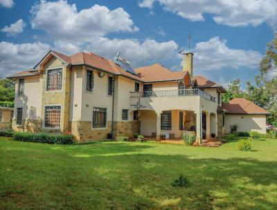 Luxurious 4 Bedrooms Villa in Gated Community, Karen, Nairobi, House for Sale