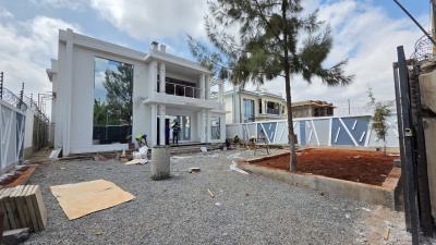 4 Bedroom House with Dsq in  Mugutha, Ruiru, Ruiru, Ruiri/rwarera, Meru, House for Sale
