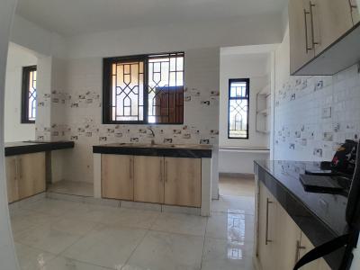 Modern 2br Apartments  -- Mtwapa (near Oasis Hospital), Oasis, Mtwapa, Kilifi, Apartment for Sale