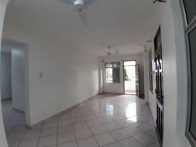 Spacious 3 Bedroom Apartment with Lift Located in Tudor, Mombasa, Tudor, Tudor, Mombasa, Apartment for Rent