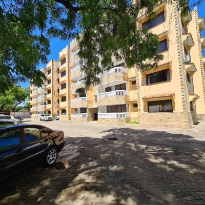Contemporary 3 Bedroom Apartment with a Swimming Pool & Elevator, Moyne Drive, Nyali, Mombasa, Apartment for Rent
