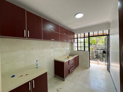 Spacious Affordable 2 Bedroom Master Ensuite, Baazi Avenue, Lavington, Nairobi, Apartment for Rent