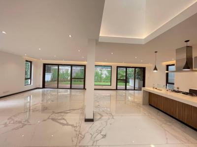 Luxurious 4-bedroom All-ensuite Plus 2dsqs Villas on Peponi Road, Peponi Road, Westlands, Nairobi, Townhouse for Sale
