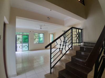 Spacious 3 Bedroom Apartment, Premier Hospital Axis, Nyali, Mombasa, Apartment for Rent