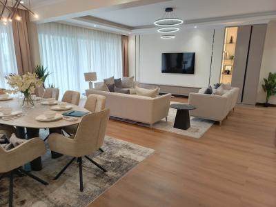 a Luxury Spacious 3 Bedroom All Ensuite Plus Dsq, Kileleshwa, Nairobi, Apartment for Sale