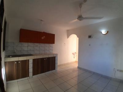 Clean 1 Bedroom Apartment -- Luxury Area., Mtwapa, Kilifi, Apartment for Rent