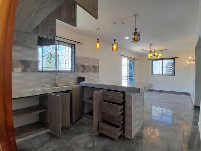 Spacious 2 Bedroom Apartment Located Mall Area, Mtwapa, Mall Area, Mtwapa, Mtwapa, Kilifi, Apartment for Rent