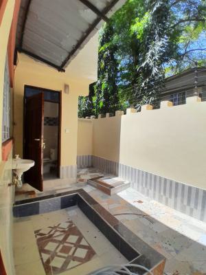 Clean 3-bedroom Apartment with Parking Located Aloo Drive, Mtwapa, Aloo Drive, Mtwapa, Mtwapa, Kilifi, Apartment for Rent