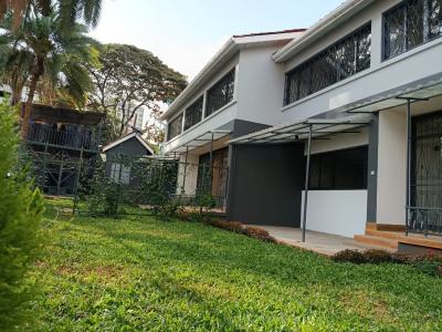 Newly-refurbished 4 Bedrooms Maisonette with Garden, Westlands, Westlands, Nairobi, House for Rent