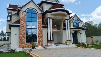 Luxurious 7-bedroom Villa with Excellent Finishes, Karen, Nairobi, House for Sale