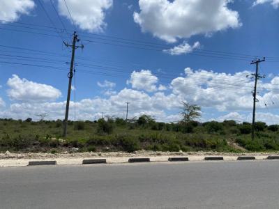 Prime Land Touching Tarmac, Mutongoni,, Athi River, Machakos, Mixed-use Land for Sale