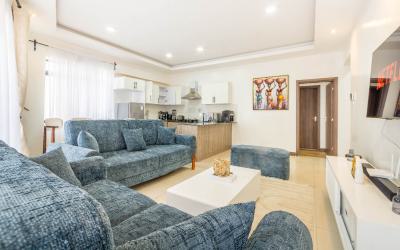 an Elegant Spacious 2 Bedroom Master Ensuite Fully Furnished, Kileleshwa, Nairobi, Apartment for Rent
