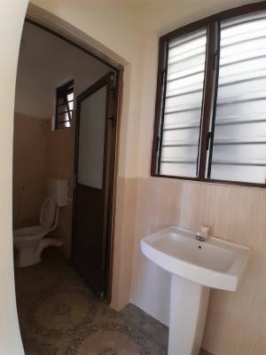 Modern Spacious 2 Bedroom Apartment  Located Near Dutch Water, Dutch Water, Mtwapa, Kilifi, Apartment for Rent