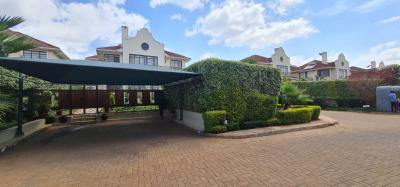 Luxurious 4-bedroom Townhouse in Gated Community, Kiambu Road ,kencom Sacco, Runda, Westlands, Nairobi, House for Sale