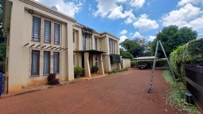 Luxury 5-bedroom All-ensuite Home in Gated Community, Near The Hub Karen, Karen, Nairobi, House for Sale