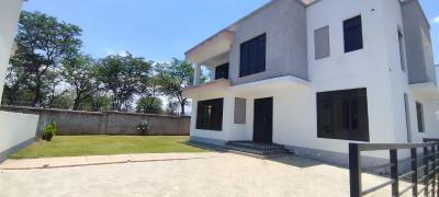 Luxury 3 Bedroom Mansion with Dsq, Muthaura Rimpa, Ongata Rongai, Kajiado, House for Rent