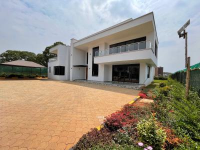 4 Bedroom House with Attached Sq, Family Room, Gym Area, Steam Bath, Ruiru, Ruiru, Kiambu, Townhouse for Sale