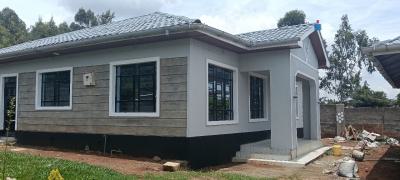 3bedroom All Ensuite Bungalow in Gated Community in Kikuyu., 400 Meters From The Tarmac Road, Kikuyu, Kiambu, House for Sale