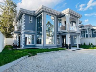 Furnished 4 Bedroom Maisonette All Ensuite Sq/gazebo in Ngong., a Few Meters From The Tarmac Road, Ngong, Kajiado, House for Sale