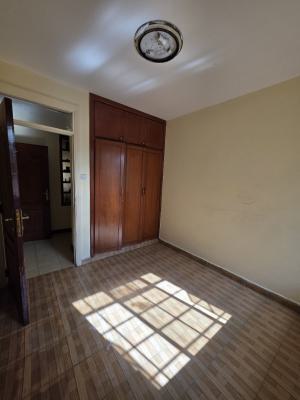 Elegant Bedsitter Secure & Serene Living, Mandera Road, Kileleshwa, Nairobi, Bedsitter (single Room) for Rent