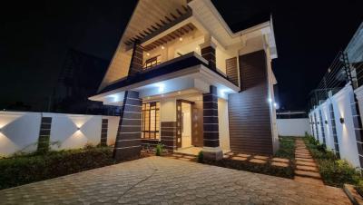 Beautiful 4 Bedroom Villa All Ensuite with Dsq on 40by80 in Membley., Membley Estate, Ruiru, Kiambu, House for Sale