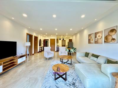 Tastefully Furnished Apartment with Excellent Amenities., City Park Drive, Parklands, Nairobi, Apartment for Rent