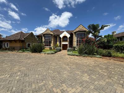 Exquisite 5 Bedroom House with Pool Dsq on Half Acre in Runda., Runda, Westlands, Nairobi, House for Sale