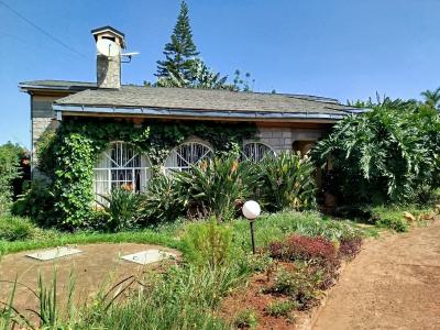 Hidden Gem: Own Compound 3 Bedrooms House with Mature Garden, Runda, Runda, Westlands, Nairobi, House for Rent