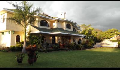4bedroom Home All Ensuite with Pool on 3/4 Acres, Nyari, Westlands, Nairobi, House for Sale