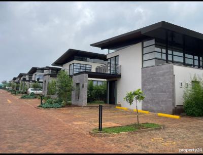 Charming 3 Bedroom House Master Ensuite Plus Dsq with a Garden, Kiambu Road, Runda, Westlands, Nairobi, Terraced Bungalow for Rent