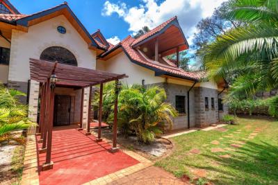 Luxury 6-bedroom House on 0ne Acre, Treelane, Karen, Nairobi, House for Rent