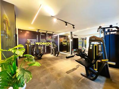 Elegant One Bedroom with a Balcony, Argwings Kodhek, Lavington, Nairobi, Apartment for Rent