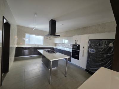 3 Bedroom All En-suite Apartment + Dsq at Riverside, Nairobi, Riverside, Kileleshwa, Nairobi, Apartment for Rent