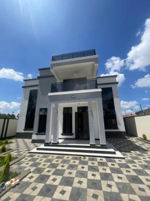 4 Bedroom House with Sq All Ensuite with Family Room Kamakis, Ruiru, Ruiru, Kiambu, Townhouse for Sale