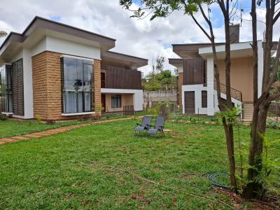 Furnished 2 Bedrooms All-en-suite Cottage, Runda, Westlands, Nairobi, House for Rent
