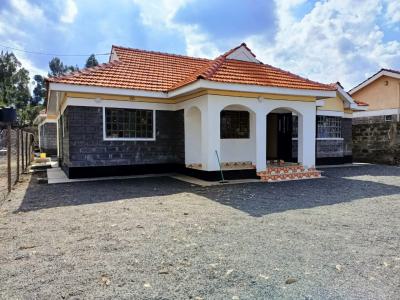 Beautiful 4 Bedroom Bungalow Ensuite on an Eighth, Ongata Rongai, Kajiado, House for Sale