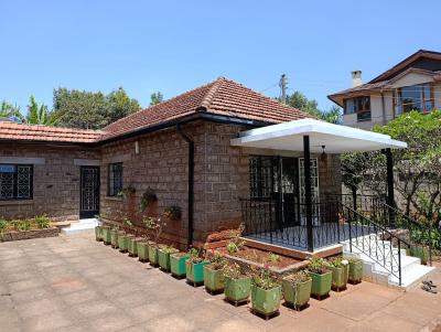 Charming 2-bedroom House -- Jacaranda Avenue, Lavington, Lavington, Lavington, Nairobi, Apartment for Rent