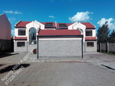Executive 4-bedroom Mansions + Dsq -- Matasia, Ngong, Matasia, Ngong, Kajiado, Townhouse for Sale