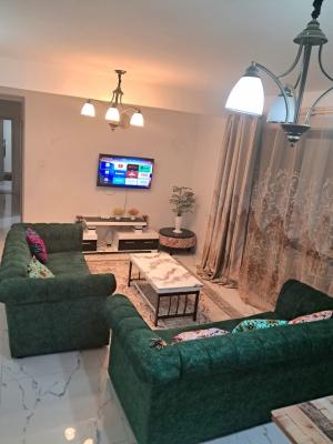 Fully Furnished and Serviced 2 Bedroom Apartment Master Ensuite Availa, Kilimani, Nairobi, Apartment for Rent