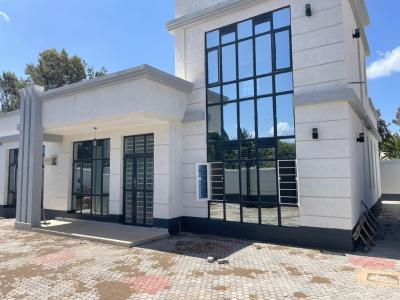 Modern 4-bedroom All-ensuite Townhouse + Dsq, Ruiru, Kiambu, Townhouse for Sale