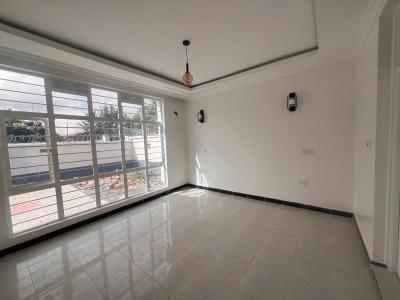 Modern 4-bedroom All-ensuite Townhouse + Dsq, Ruiru, Kiambu, Townhouse for Sale