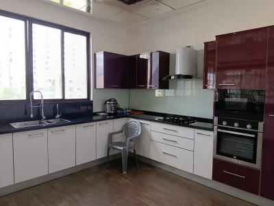 Spacious 4 Bedroom Unfurnished & Furnished Penthouse, 1st Parklands Avenue, Parklands, Nairobi, Apartment for Rent