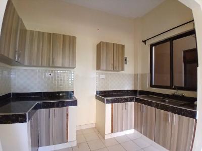 Modern 1 Bedroom Apartment with Parking, Total, Mtwapa, Kilifi, Apartment for Rent