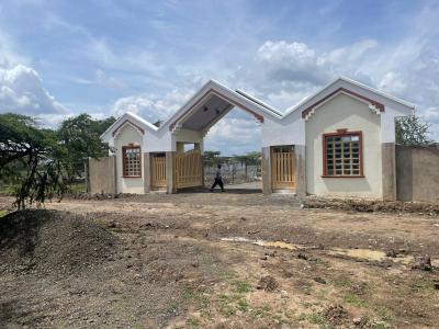 1/4 Acre Serviced Plots in Chaka Ranch, Chaka Ranch, Nanyuki, Laikipia, Residential Land for Sale