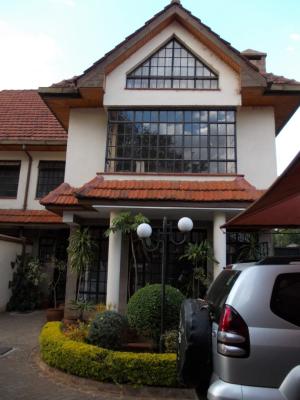 Elegant 4-bedroom Townhouse with Dsq in Lavington (jacaranda Avenue), Lavington, Lavington, Nairobi, Apartment for Sale