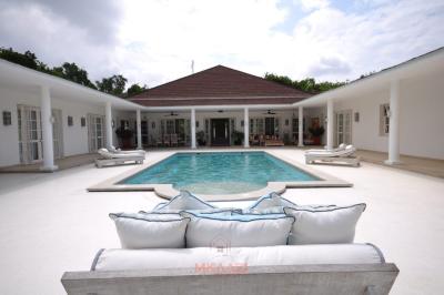 The White House Malindi -- Ultra-luxury 4-bedroom Estate on 1.25 Acres, Mahogany Road, Malindi Town, Kilifi, Terraced Bungalow for Sale